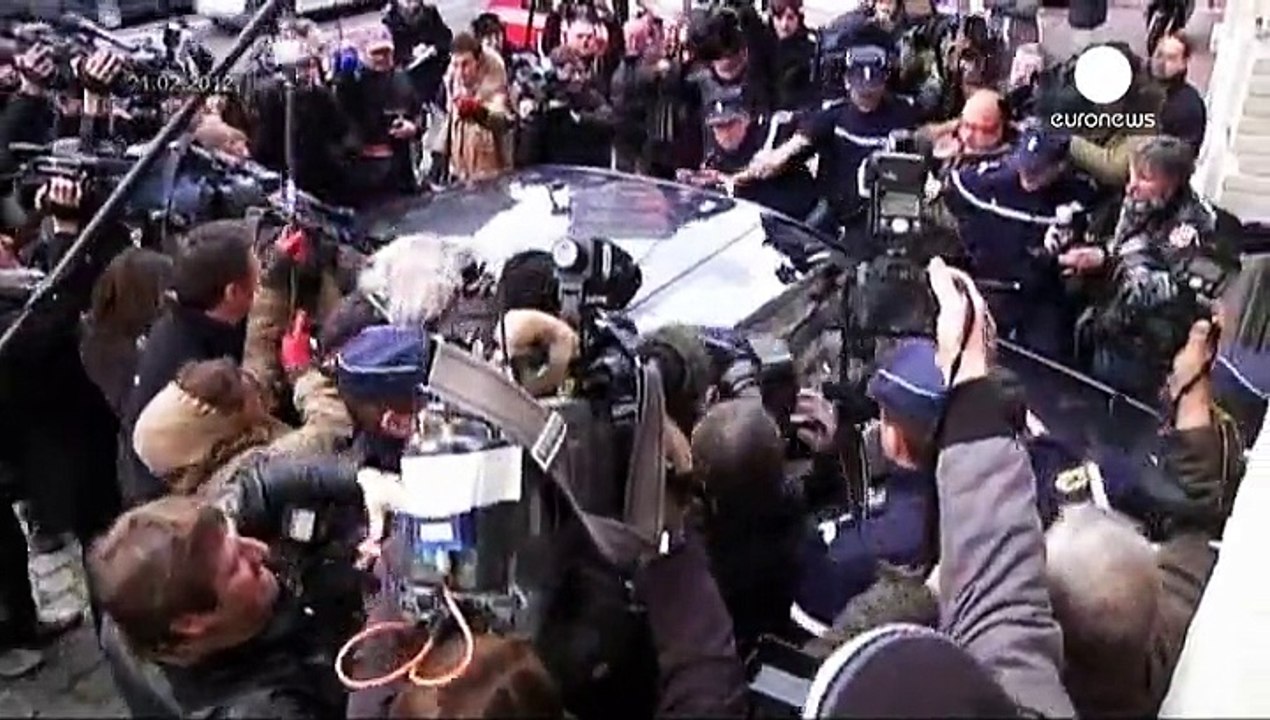 Шлях від очільника МВФ до підсудного у справі про мережу проституції