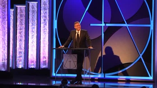 George Clooney fait rire le public aux Art Directors Guild Awards