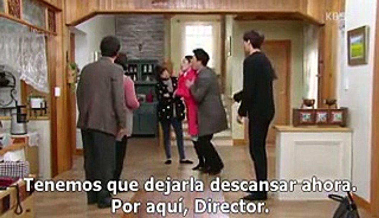 What's With This Family/Familia Loca sub español cap 47