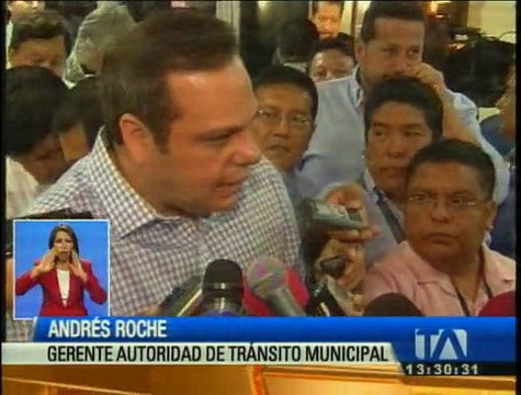 Cerca de 200 conductores fueron citados por invadir carril de la Metrovia