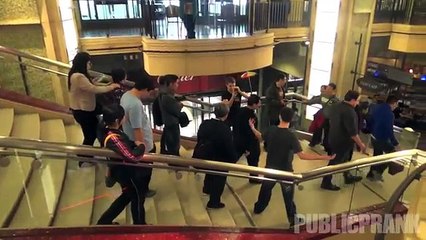 Making People Wait For Pictures (Public Prank)