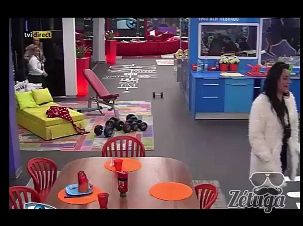 Mãe da Joana vai gritar para a Casa dos Segredos: "Não confies na Érica e na Sofia"