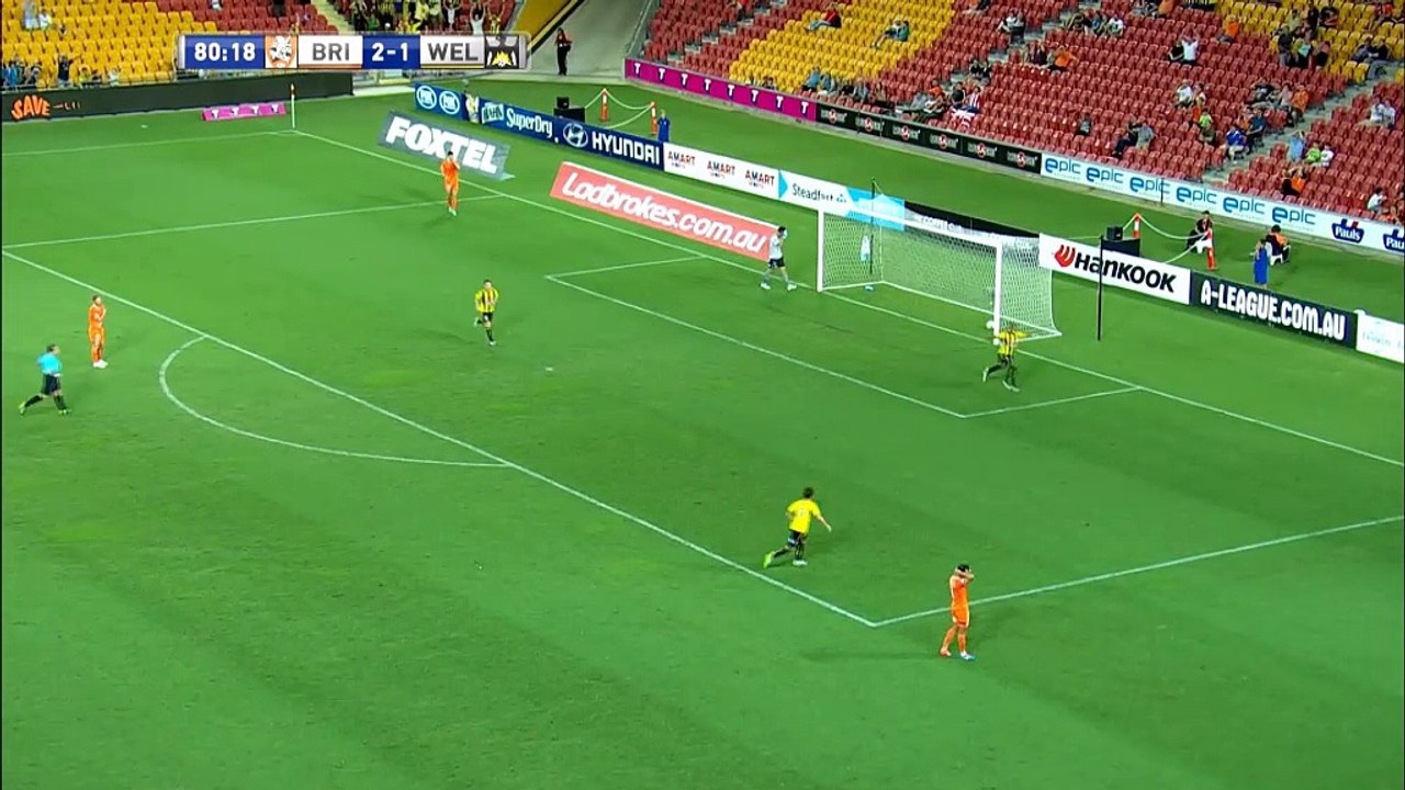 A-League: Brisbane-Keeper mit Riesenbock