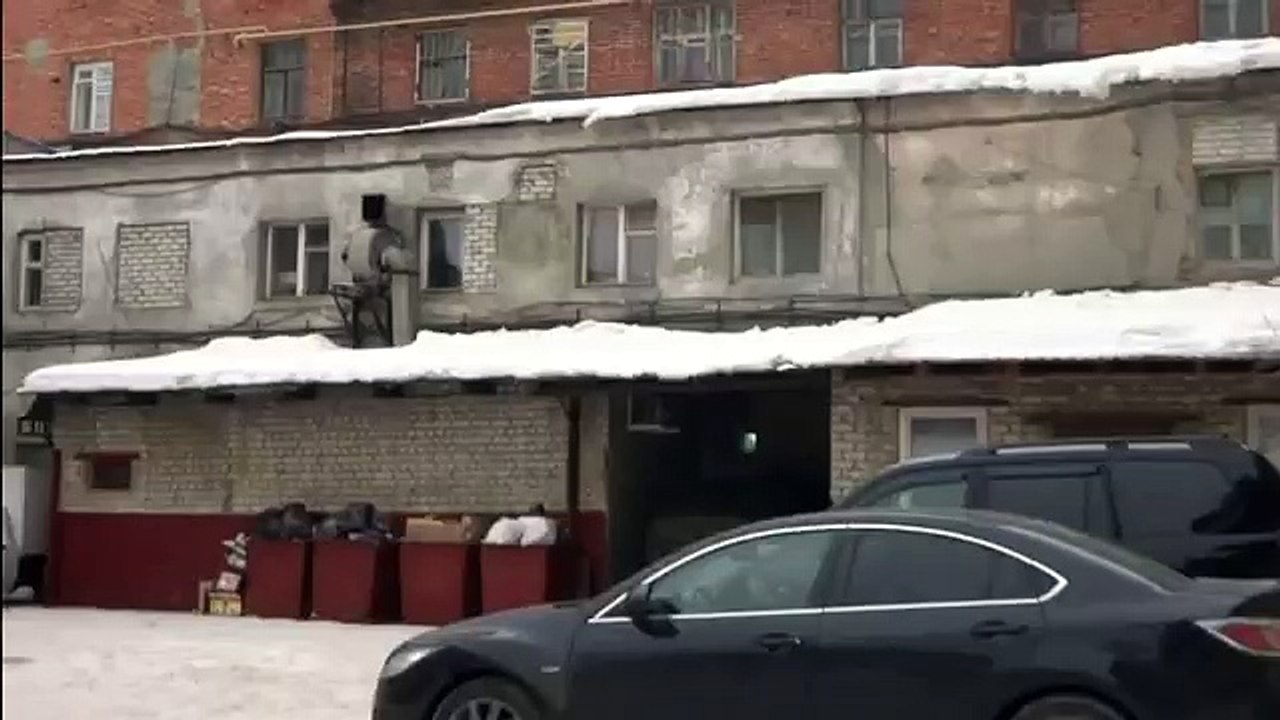 De la neige orange en Russie