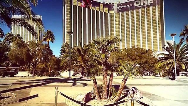 LG Curved 105 inch 5K TV Eyes On 105UC9 at CES 2014