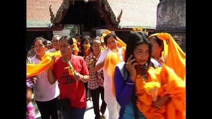 แห่ผ้าขึ้นธาตุ วันเพ็ญเดือน 3 นครศรีธรรมราช