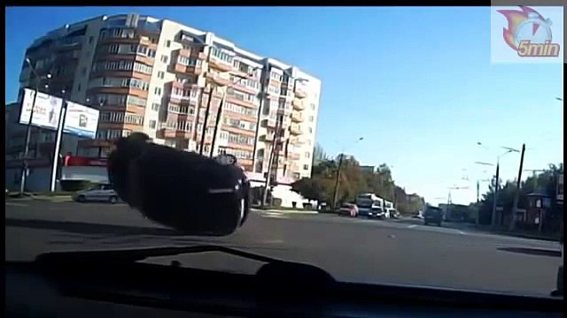 Dunya News-Road traffic accidents - Top 10 video clip