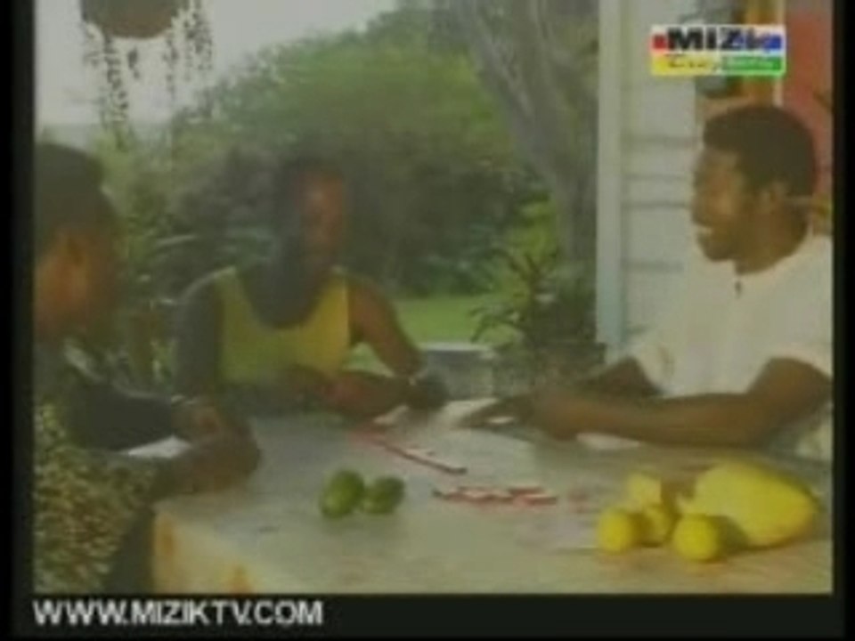 Eugene Mona : Mango vea