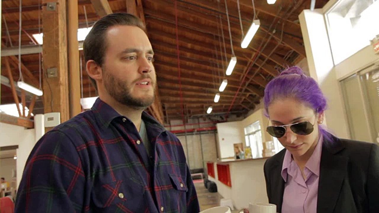 Things TV Cops Do That’d Be Weird If You Did Them