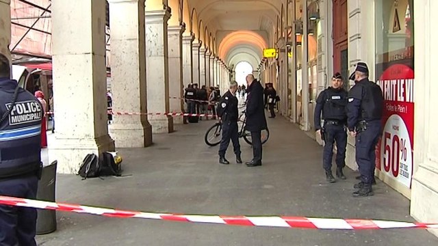 La PJ sur les lieux de l'agression de trois militaires à Nice