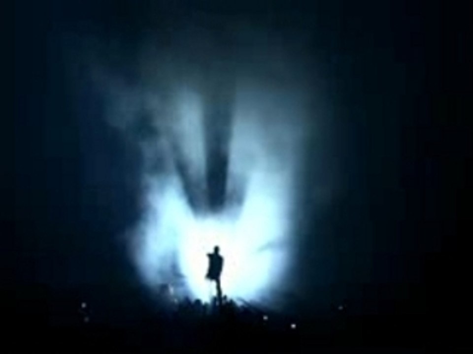 NIN - Beside You In Times clip05