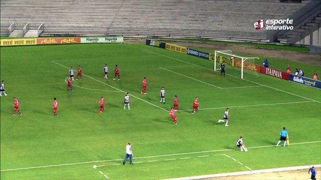 Bismarck por pouco não desconta para o Botafogo-PB pela Copa do Nordeste