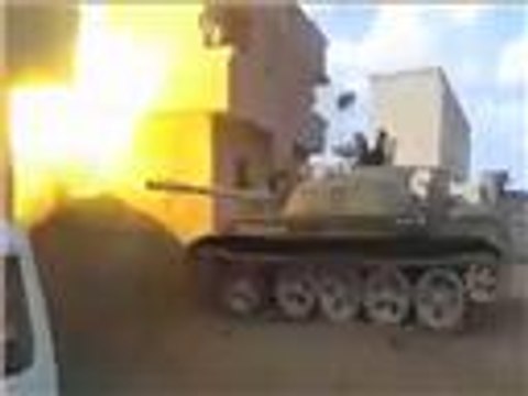 مواجهات مسلحة بين قوات حفتر ومجلس شورى بنغازي