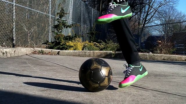 Malouda Flick Tutorial | Flick Up Tutorial | Soccer / Football (Flick Ups)