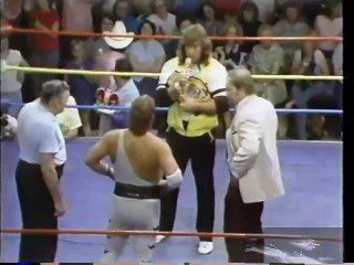 JERRY LAWLER vs TERRY TAYLOR WCCW 6/17/88