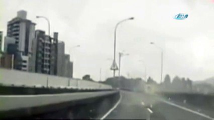 Yolcu uçağı böyle düştü !