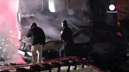 New York: scontro treno-auto, sette morti