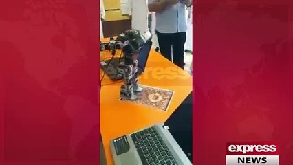 Robot Praying Namaz