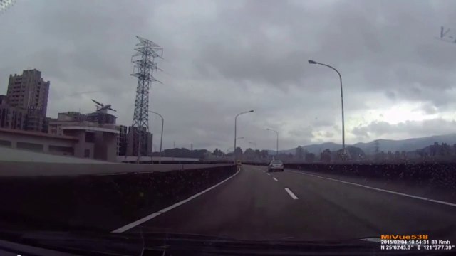 Crash d'un avion de la TransAsia: les images impressionnantes en HD