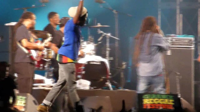 alborosie kingston town (live) garance reggae festival 2014