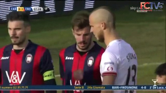 Crotone - Bologna, doppia seduta per gli squali