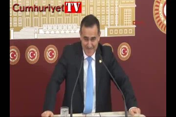 Özkes'in 'gırtlaklamak' sözcüğü ile imtihanı