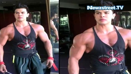 OMG: Sahil Khan submits intimate pictures of himself with Tiger Shroff’s mom Ayesha