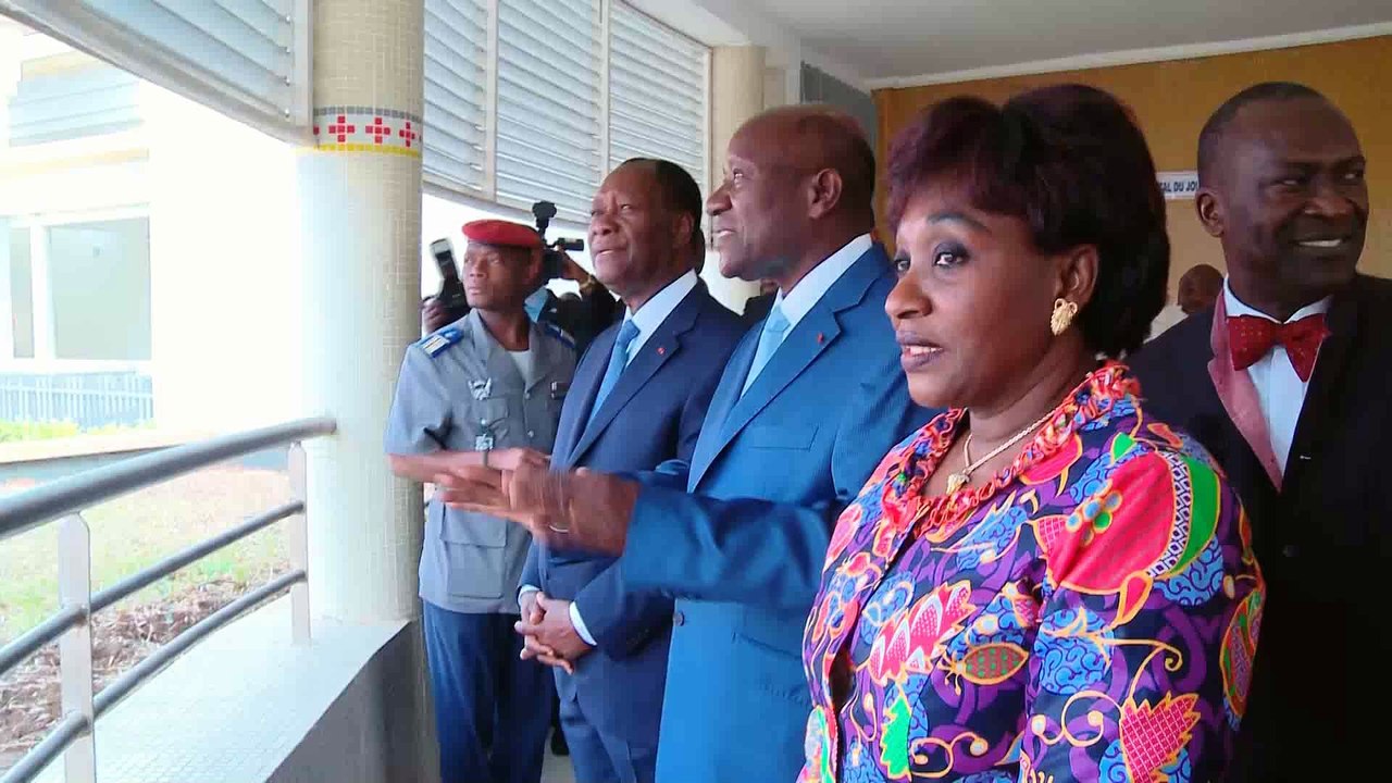 Le Président Alassane OUATTARA visite l'hôpital Saint Joseph Moscati de Yakro