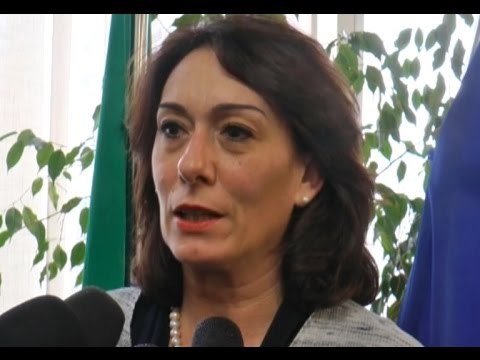 Campania - Terreni ad uso civico, Nugnes presenta le linee guida per i Comuni -2- (04.02.15)