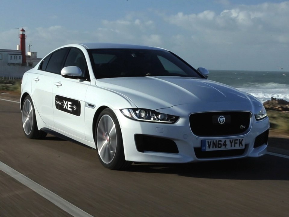 Essai Jaguar XE 2015
