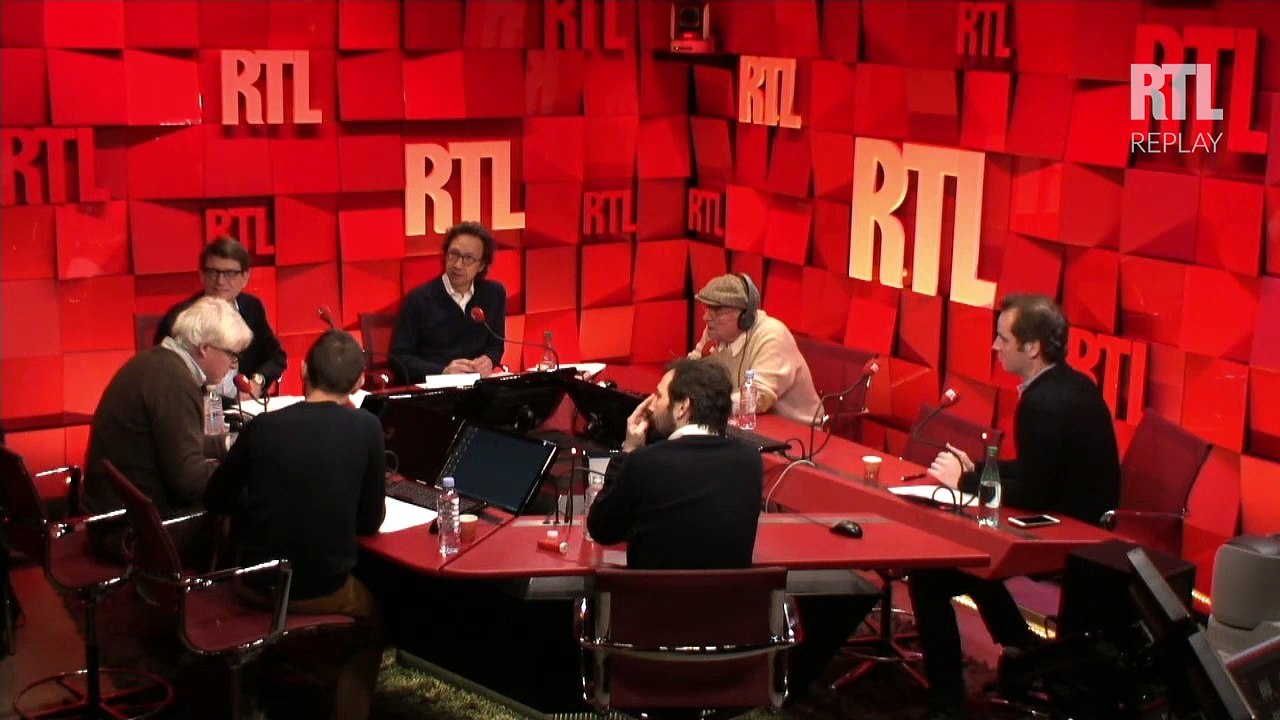 Stéphane Bern reçoit Claude Brasseur dans A La Bonne Heure du 04-02-2015 Partie 2