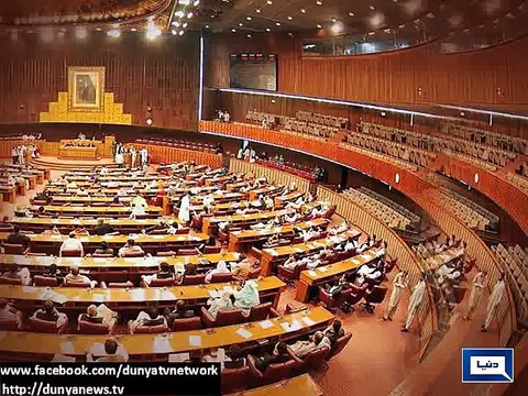 Dunya News - Opposition including MQM's walkout from Senate halts proceedings