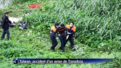 Taïwan: un avion tombe dans une rivière, de nombreuses victimes