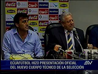 Gustavo Quinteros fue presentado como DT de la "Tri"