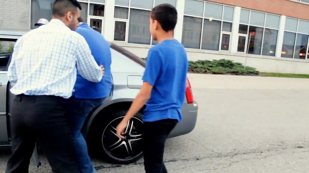 ZaidAliT - How brown people go out..