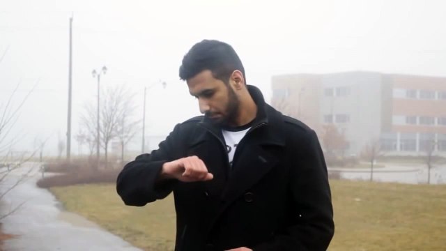 ZaidAliT - Taking photos White people vs Pathans