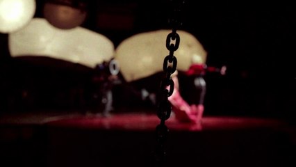 Madonna - Living For Love (Behind The Scenes Peek) [OFFICIAL VIDEO]