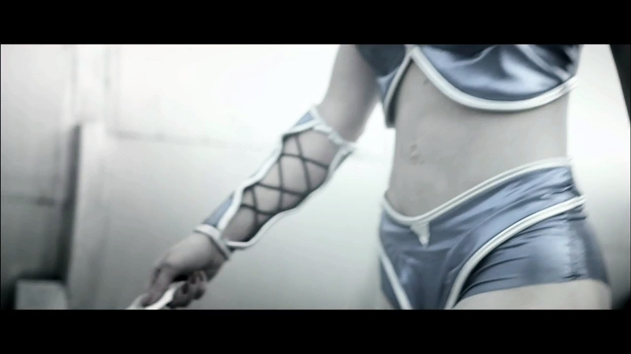 Trailer - Mortal Kombat (Kitana sur PS Vita - Version Longue)