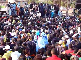 Mobilisation du parti démocratique sénégalais à la Place de l'Obélisque