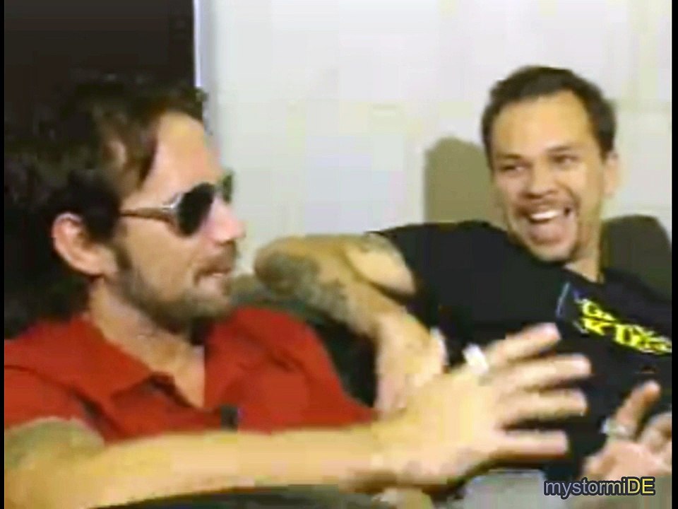 Böhse Onkelz - Livechat 15.06.2002 Berlin (Auszug)