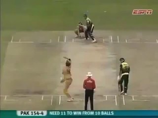 2nd biggest six in cricket history of t20