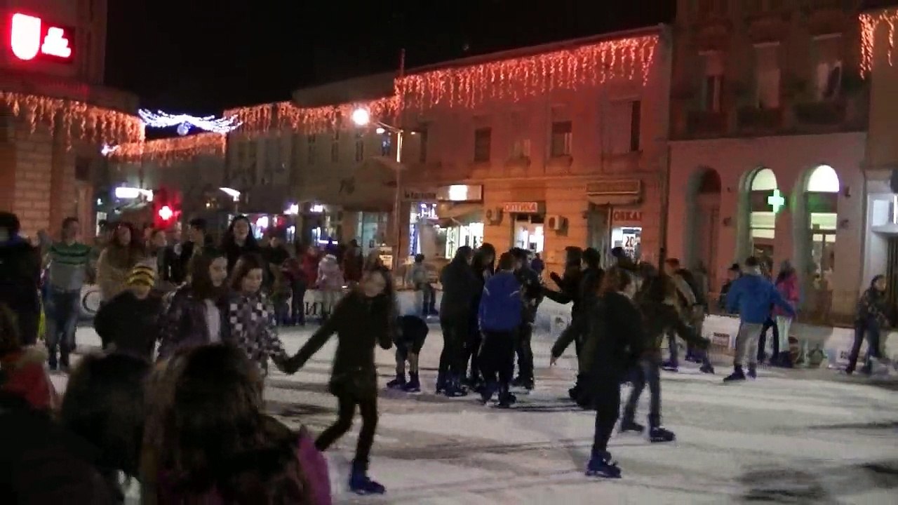 Sremska Mitrovica januara 2015 - Klizanje