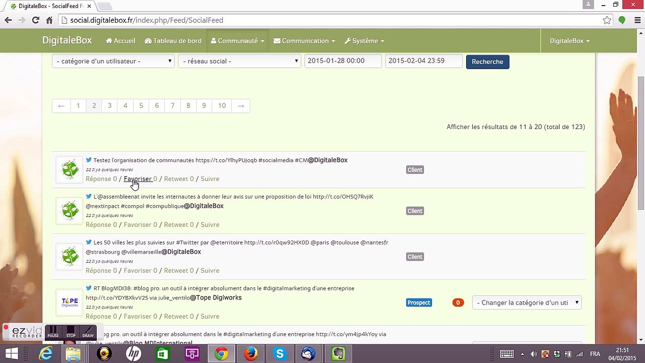 Identification de nouveaux contacts en fonction des centres d'interets.