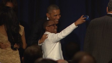 Watch A Cute, Incredibly Well-Dressed Kid Sing For Obama