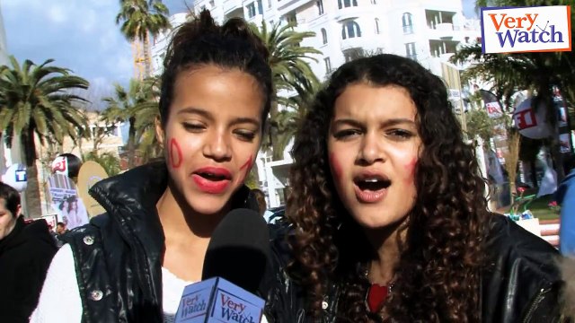 Malika Backstage _ Carly Rae Jepsen, Nikos dansent le Gangnam Style