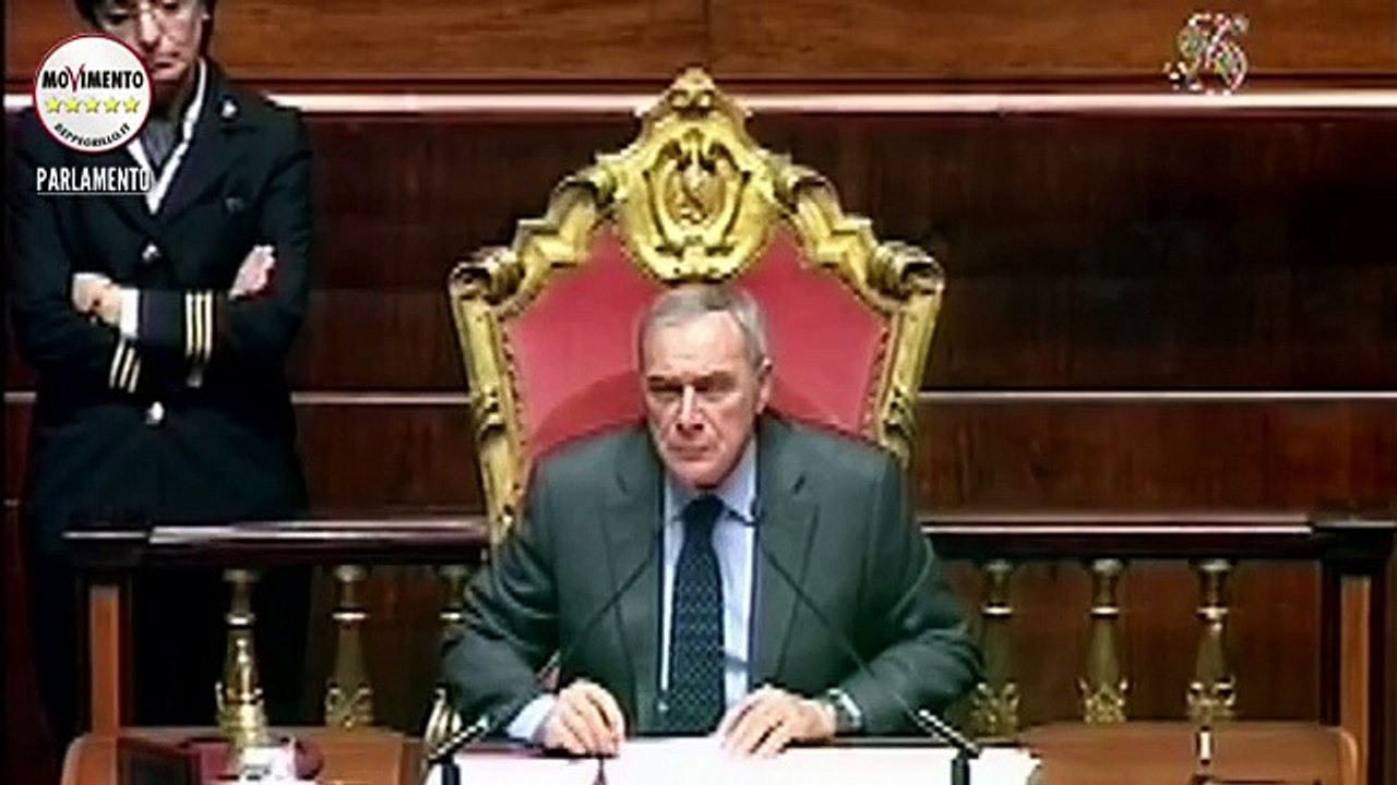 Castaldi (M5S): "Cedimento Palazzo D'Avalos, basta prendere in giro i cittadini!" - MoVimento 5 Stelle