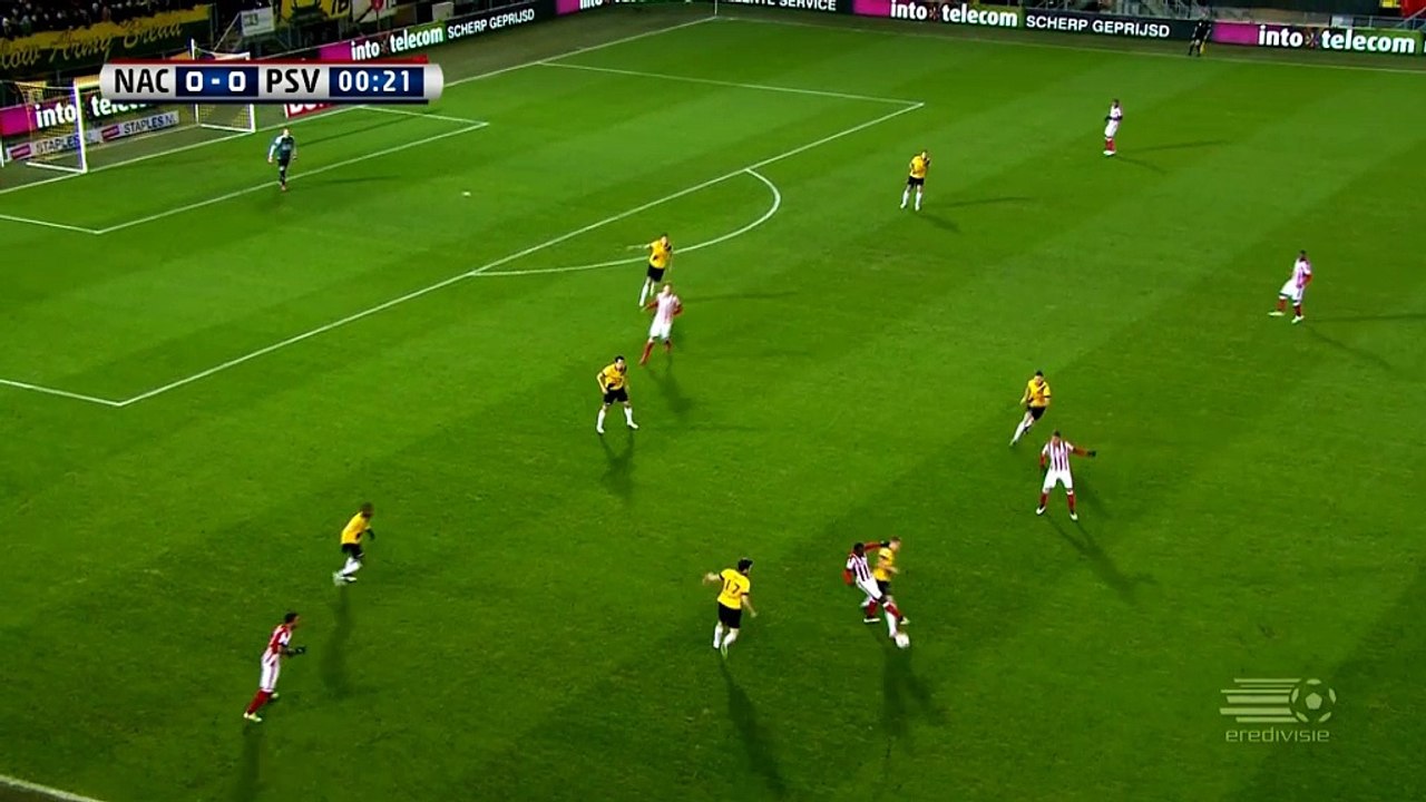 PSV, Willems si becca il rosso più veloce della storia