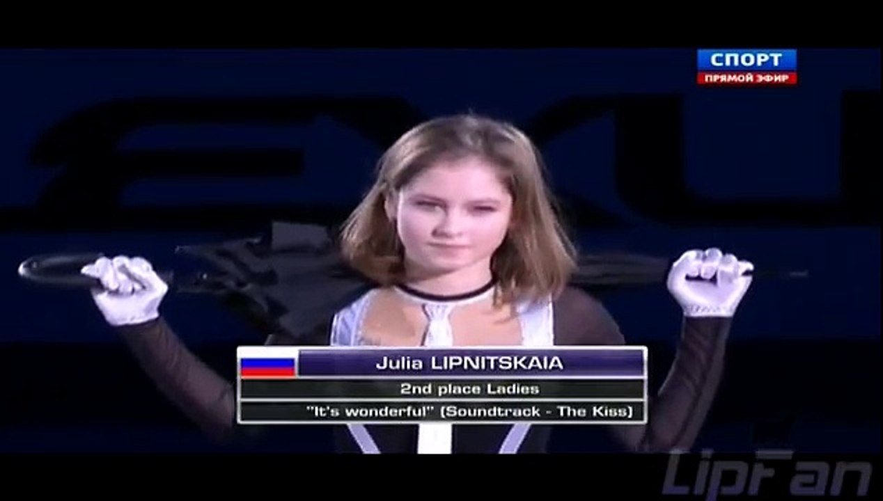 Yulia Lipnitskaya Cup of China 2014 EX (Gala) Black Suit with Umbrella (Via Con Me) 9.10.14