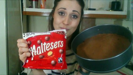 My Very Chocolatey Malteser Chocolate Tiffin Recipe - No Bake Fridge Biscuit Cake