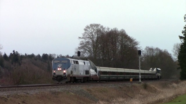 Amtrak Cascades Train 510 at North Bow, WA